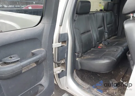 2009 GMC Sierra K2500 Slt z USA, uszkodzony, nr VIN 1GTHK69K69E132135